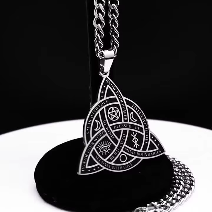 Viking Witch Celtic Knot Pendant Necklace Stainless Steel Men Chain Odin Gothic Necklace Protection Amulet Jewelry Nudo De Bruja