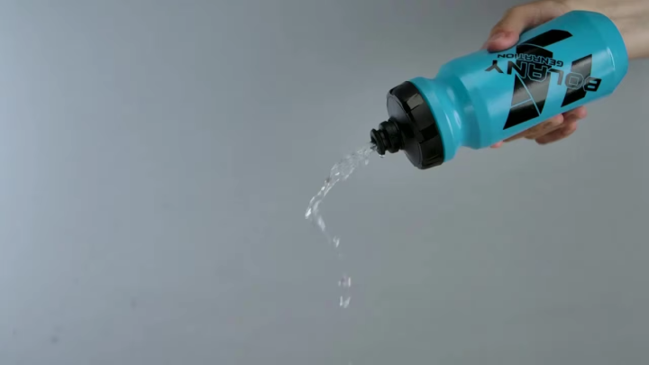 BOLANY 610ML Bike Water Bottle Plastic Lightweight Outdoor Gym Sports Portable Cup Cycling Kettle Mountain Bicycle Accessories