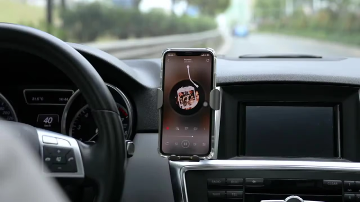 Baseus AUX Bluetooth Adapter Car 3.5mm Jack Dongle Cable Handfree Car Kit Audio Transmitter Auto Bluetooth 5.0 Receiver