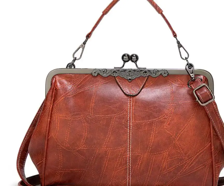 Shoulder Bags Women Retro Frame Purses Girls Crossbody Messenger Bag Small handbags for Phone Party Faux Oil Leather Clip Bag