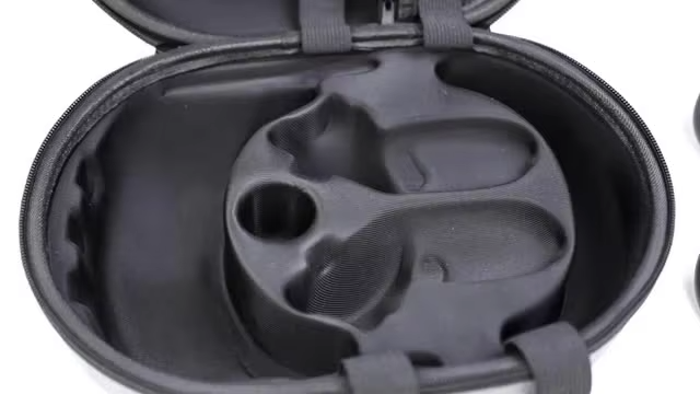 Hard Carrying Case Compatible with Oculus/Meta Quest 3, Suitable for Travel Portable Protection Accessories for Oculus Quest 3