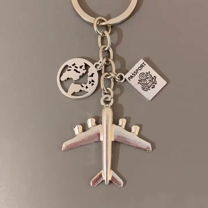 1PC Earth Airplane Keychains No Matter Where Pendant Travel Keyring Friendship Best Friend Jewelry Diy Handmade