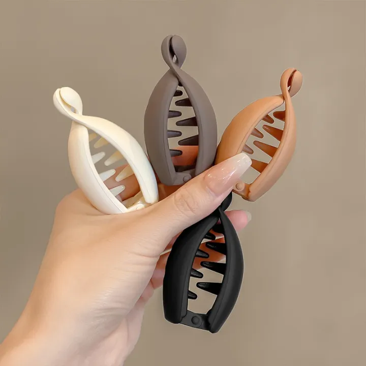 Simple%20Solid%20Color%20Acrylic%20Banana%20Shape%20High%20Hair%20Claw%20%20%20%20Frosted%20Texture%20Back%20Head%20Horsetail%20Versatile%20Fixed%20Hair%20Clip%20-%20Image%207