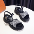 IELGY cake thick-soled sandals women's niche ladies all-match flat-bottom sports temperament women's shoes. 