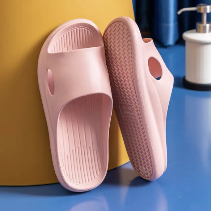 Slippers%20feel%20like%20stepping%20on%20feces.%20Summer%20special%20offer%20home%20use.%20Bathroom%20is%20non%20slip,%20odorless,%20and%20soft%20soled.%20EVA%20shower%20slippers%20for%20women%20-%20Image%208