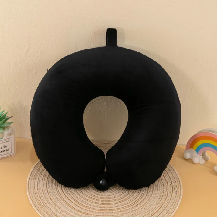 Memory%20Foam%20Neck%20Pillow%20U-Shape%20%7C%20Washable%20Travel%20Pillow%20for%20Airplane%20Car%20Office%20%7C%20Soft%20Nonwoven%20Cover%20%7C%205%20Colors%20%7C%2033x26x9.5cm%20-%20Image%209