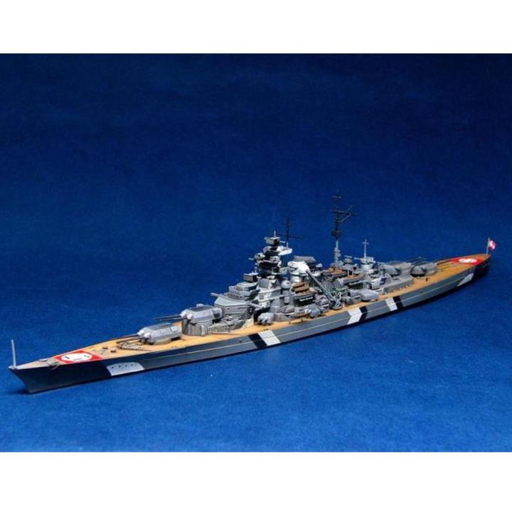VF700901%201/700%20U%20S%20S%20Montana%20BB-67%20Super%20Battleships%20-%20-%20Image%203
