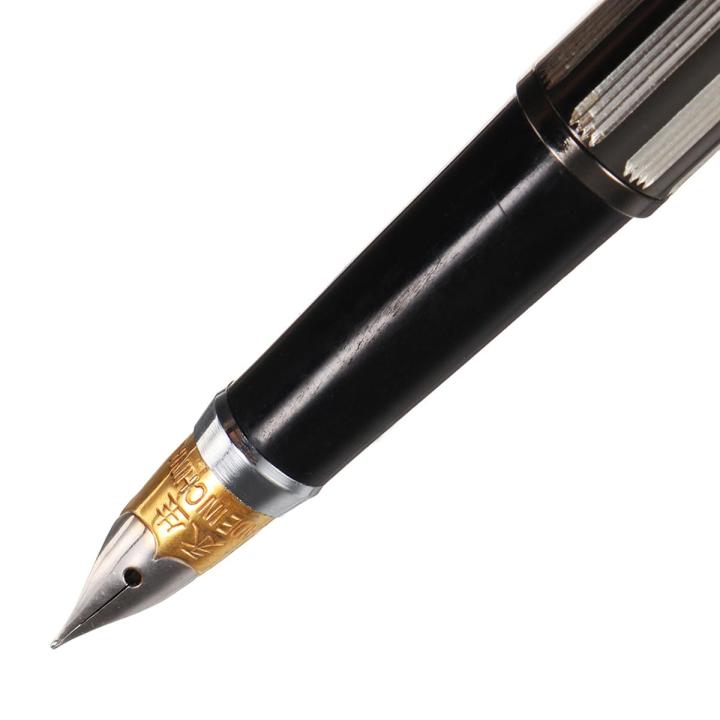 Wing%20Sung%20380%20Fountain%20Pen%20Fine%20Nib%20-%20A%20pen%20(excluding%20the%20ink)%20-%20Image%204