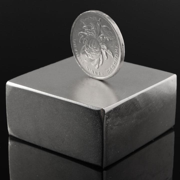 Super%20Strong%20Block%20Neodymium%20Magnets%20Disc%20Rare-Earth%20Fridge%2040x40x20mm%20N52%20A%20-%2038x38x18%20-%20Image%203