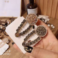 Full fake Bg dropper hollow female colored party clip east gate accessories fashionable Korean style hair clip. 