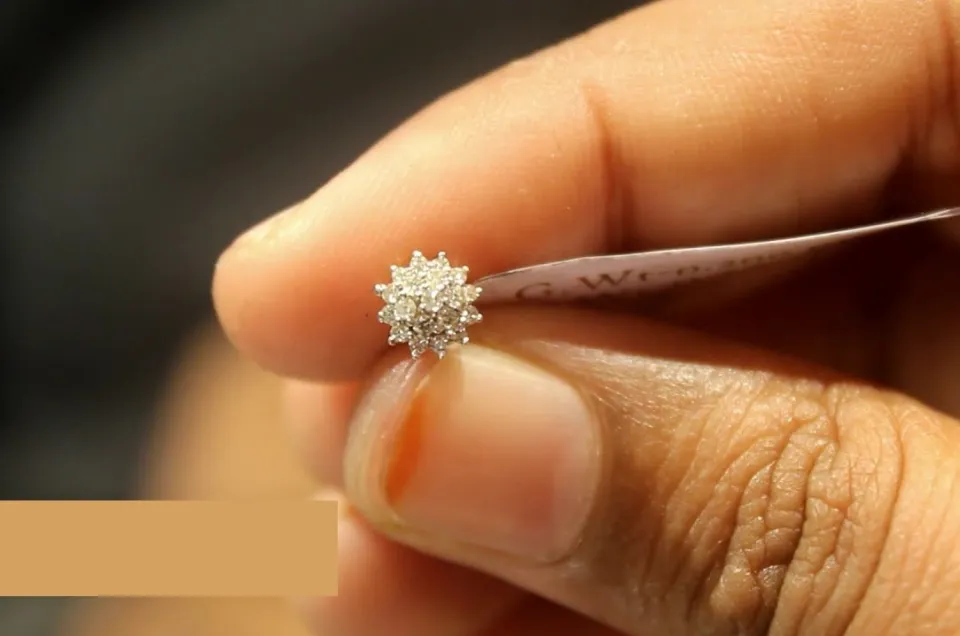 New Multi Stone American Diamond cut Nose Pin Virinda Gold and