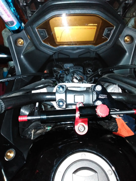 Motorcycle%20Adjustable%20Steering%20Stabilizer%20Damper%20Damping%20Safety%20Control%20CNC%20Aluminum%20For%20Yamaha%20MT10%20MT-07%20MT07%20MT09%20YZF-R6%20R25%20R15%20R3%20DUCATI%20Monster%20696%20796%20795%201100%20BMW%20S1000RR%20Kawasaki%20ER-6n%20Z1000%20Z900%20Z800%20Ninja%20650%20Bajaj%20pulsar%20200ns%20-%20Image%208