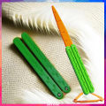 3D Gravity Radish Creative Folding Finger Game Plastic Knifes Luminous Version Butterfly Knife Decompression Toy. 