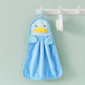 Cute children's coral velvet hand towels can be hung, absorb water, are durable, and easy to clean. They are hung on the washbasin in the bathroom, kitchen, and kitchen.