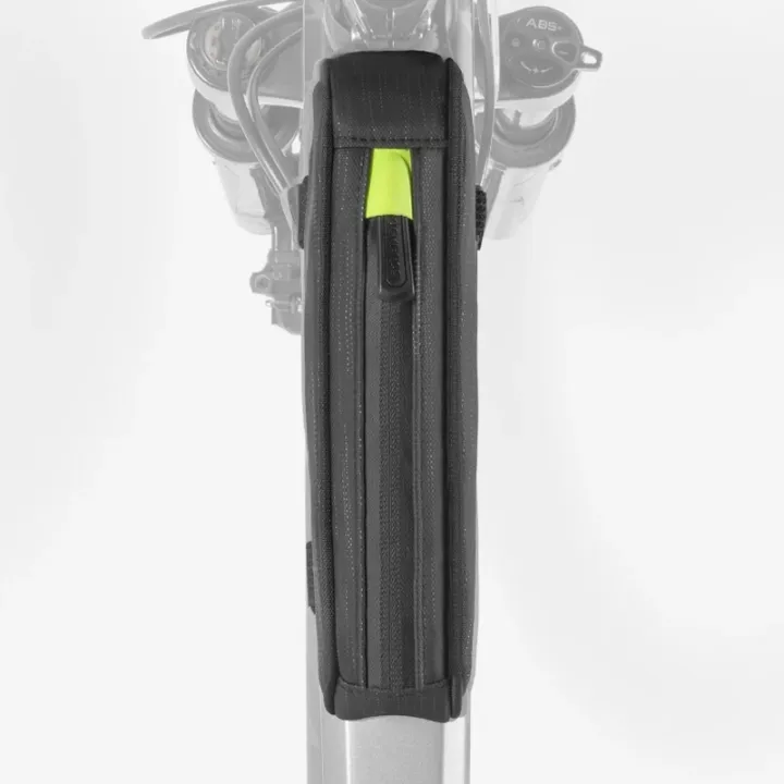 ROCKBROS%20Bicycle%20Triangle%20Front%20Tube%20Bag%201.1L%20Reflective%20Frame%20Front%20Top%20Tube%20Cycling%20Bag%20-%20Image%204