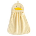 Cute children's coral velvet hand towels can be hung, absorb water, are durable, and easy to clean. They are hung on the washbasin in the bathroom, kitchen, and kitchen.