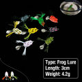 3cm/4.2g Boxed 5Pcs Soft Frog Lure Mini 3D Eyes Soft Plastic Frog Fishing Lure With Sequins Top Water.