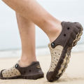 【Footprint】 Mens Outdoor Jelly Sandal Crocs Style Beach Sandals Summer Fashion Casual Shoes. 
