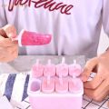 【Footprint】 8 Grid Frozen Ice Cream Lolly Juice Maker Pop Mold Popsicle Mould Mould Icebox Ice Cream Mold Juice Yogurt Ice Cube Molder Tray Jelly Mold. 