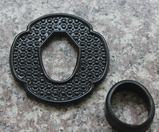%E3%80%90Prime%20deal%E3%80%91%20Plastic%20Handle%20Tsuba%20Scabbard%20Guard%20Ring%20Bokken%20Accessories%20-%20Image%204