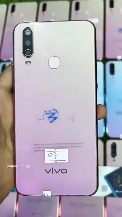 Vivo Y17 6.4 inches Display 4Gb-64Gb- With Box Charger Glass Cover PTA Approve Kit