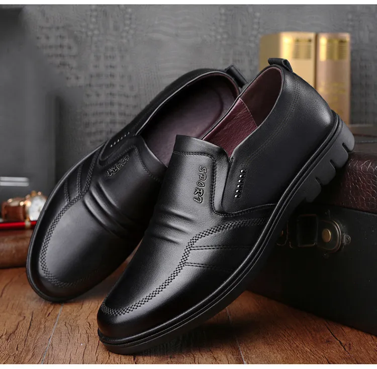 Foreign trade leather shoes men's new soft leather soft sole anti