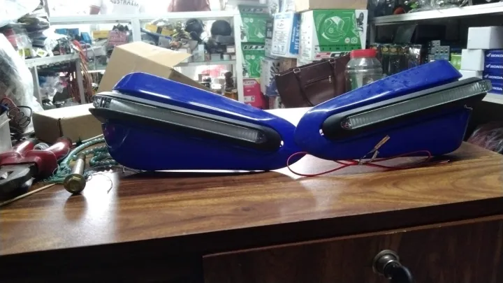 Protaper%20Bike%20Hand%20Guards%20Handguard%20Protector%20with%20LED%20Light%20Compatible%20with%20All%20Bikes%20&%20Motorcycle%20-%20Image%203