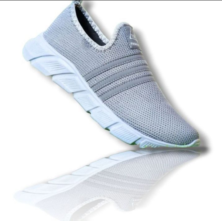 Men's%20Canvas%20Slip-On%20Loafers%20-%20Lightweight%20Casual%20Shoes%20for%20Men%20&%20Boys%20-%20Stylish%20Breathable%20Flat%20Walking%20Sneakers%20-%20Gym%20&%20Running%20Shoes%202026%20-%20Image%209