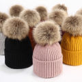 Fur pompom beanie. 