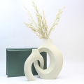 A Set of Hugging Vase Ornaments, Home Decoration Ornaments Vase, Dry Vase, Office, Entrance Cabinet Decorative Vase.