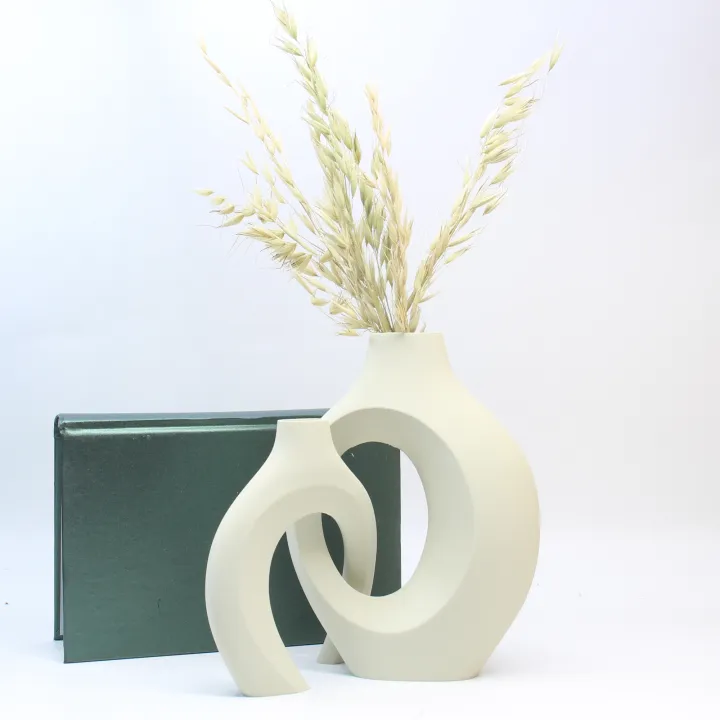 A%20Set%20of%20Hugging%20Vase%20Ornaments,%20Home%20Decoration%20Ornaments%20Vase,%20Dry%20Vase,%20Office,%20Entrance%20Cabinet%20Decorative%20Vase%20-%20Image%203