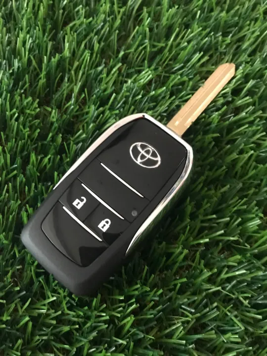 Modified%20Stylish%20Flip%20Remote%20Key%20Shell%20Housing%20For%20Toyota%20KDH%20Hiace%20Belta%20Innova%20Axio%20Corolla%20Yaris%20TOY43%20-%20Image%203