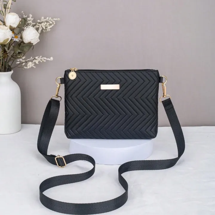 Commuter%20to%20work%20Solid%20color%20Low-key%20flat%20label%20Adjustable%20removable%20shoulder%20strap%20Women's%20shoulder%20bag%20Crossbody%20bag%20-%20Image%204