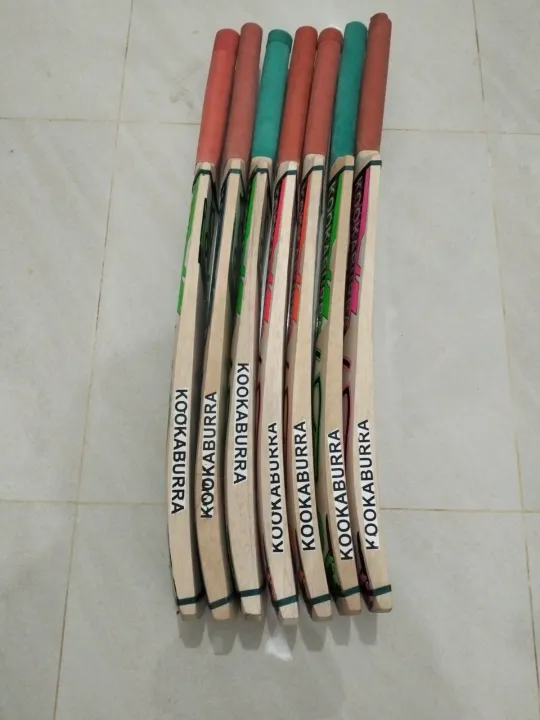 Softball%20Cricket%20Bat%20-%20Image%202