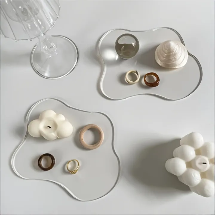 Acrylic%20Cloud-Shaped%20Coaster%20-%20Heat-Resistant,%20Non-Slip%20Drink%20Mat%20for%20Coffee%20&%20Tea%20Cups,%20Perfect%20for%20Dining%20&%20Living%20Room%20Decor%20-%20Image%202