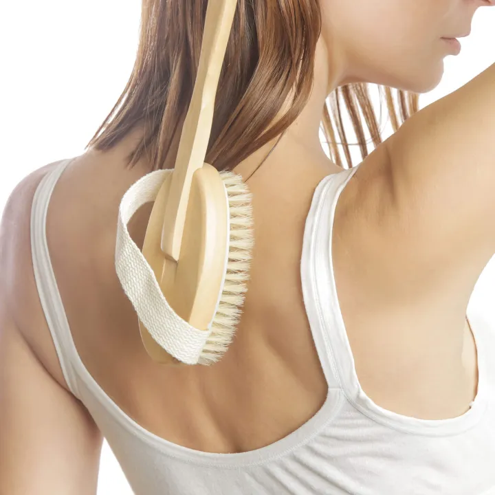 Bamboo%20Dry%20Brush%20-%20Detox%20Dry%20Body%20Brush%20with%20a%20Long%20Detachable%20Handle%20-%20Image%205