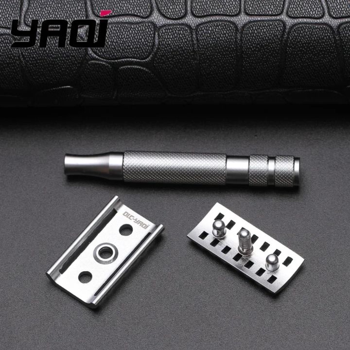 YAQI%20KNIGHT-HELMET%20Razor%20Head%20Stainless%20Steel%20Handle%20DE%20Safety%20Razor%20for%20Men%20-%20Image%203