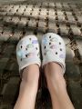 10pcs Set Heart Shaped Shoe Decoration With Hole, Detachable Flower Garden Shoe DIY Decorative Buckle.