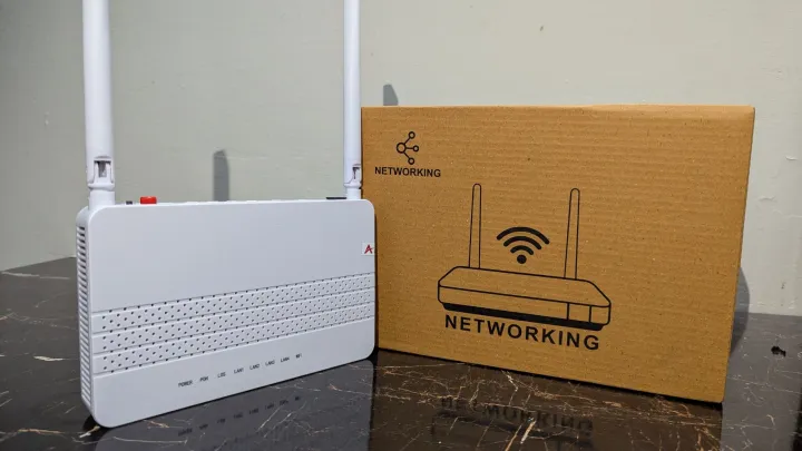 Huawei%20HG8245H%20XPON%20WiFi%20Router%20%7C%201GE%20+%203FE%20%7C%20High%20Speed%20FTTH%20%7C%20Router%20Long%20Range%20-%20Image%202