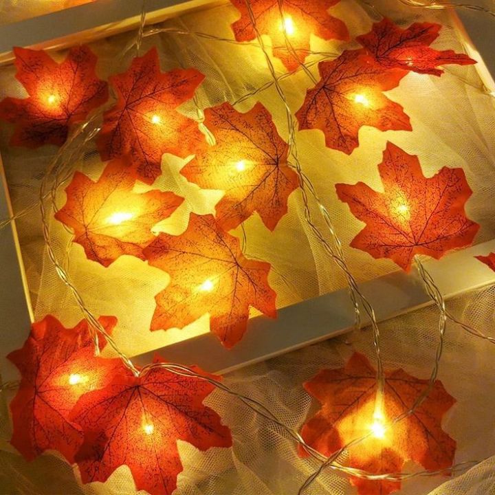 maple%20leaf%20light%20-%20Image%208