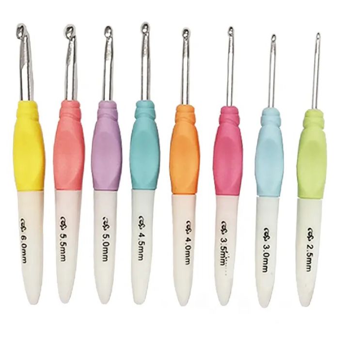 8Pcs/Set%202.5-6.0mm%20Crochet%20Hook%20Set%20Aluminum%20Ergonomic%20Crochet%20Needles%20with%20Colorful%20soft%20Grip%20-%20Image%203