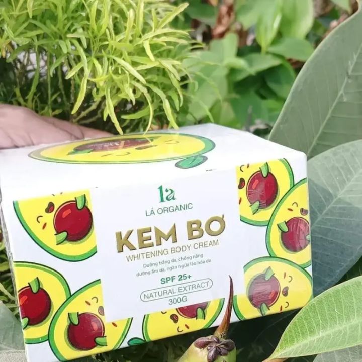 Kembo%20Whitening%20Body%20Cream%20-%20Image%203