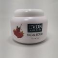 Evon strawberry facial scrub 425ml. 