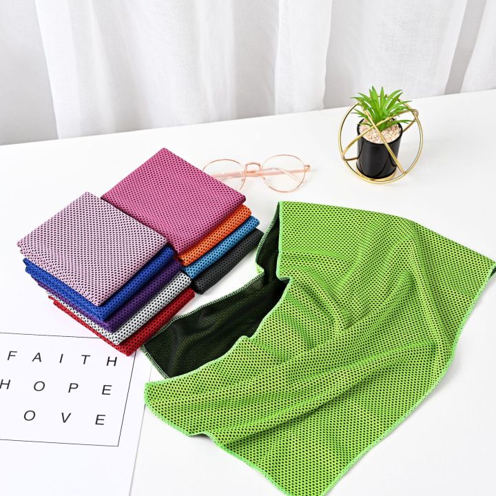 Portable%20quick-dry%20Cooling%20Towels%20Microfiber%20Ice%20Towel%20Breathable%20Soft%20Chilly%20Towel%20for%20Yoga%20Sport%20Gym%20Workout%20Fitness%20Towel%20-%20Image%205