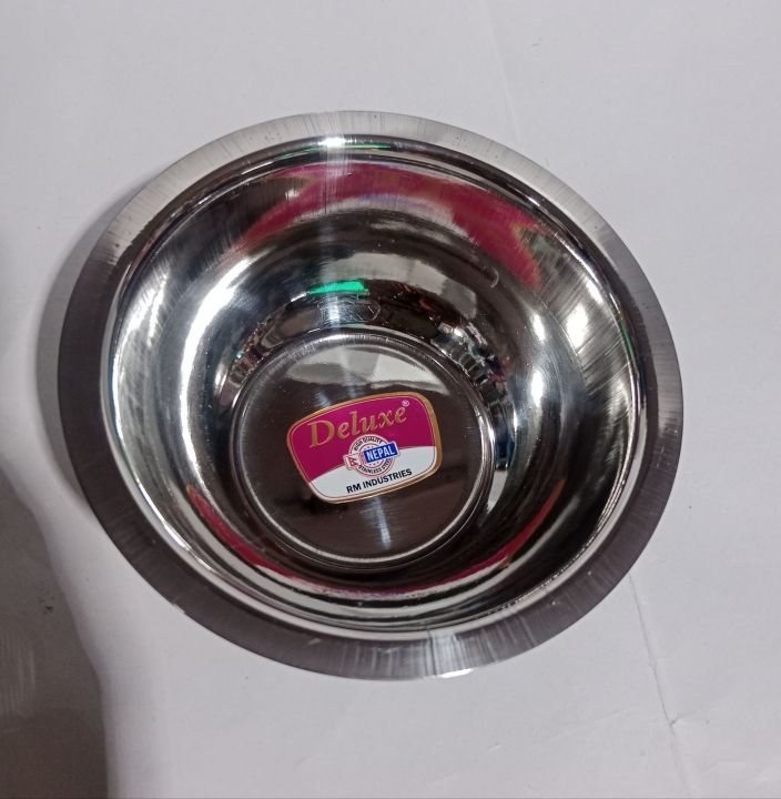 Deluxe%20Stainless%20Steel%20Curry%20Dal%20Bowl%20Set%20of%206%20%7C%20Serving%20Dessert%20Vegetable%20Soup%20Wati%20Vati%20Bowls%20Kachoura%20Set%20-%20Image%204