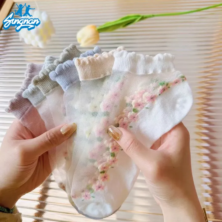 Trendy%20women%20cute%20colorful%20transparent%20lace%20socks%20-%20Image%203