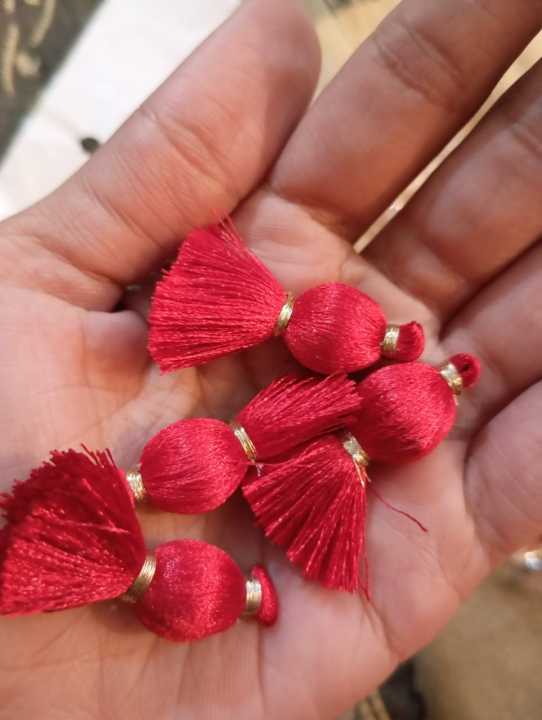 tussels/ tussels for dress/ tussels for shirt/ tussles for dupatta