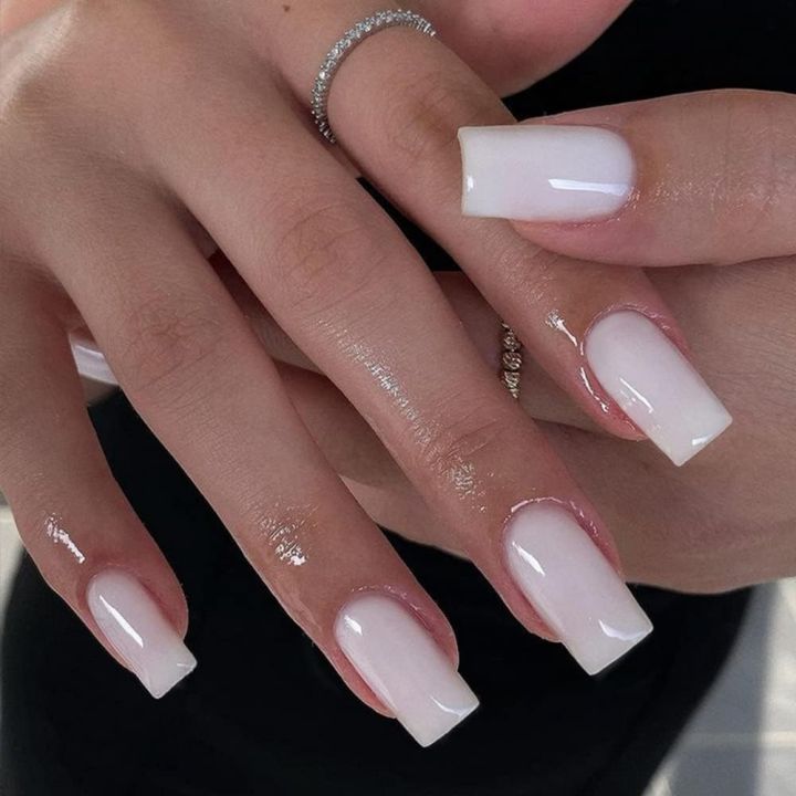 ARTAUG 24PCS Short Square White Solid Full Cover Full Cover Fake Nail Set Cheap Nails Summer Nails Delicate Nail