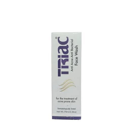 Triac%20anti%20acne%20anti%20bacterial%20Face%20wash%20-%20Image%206