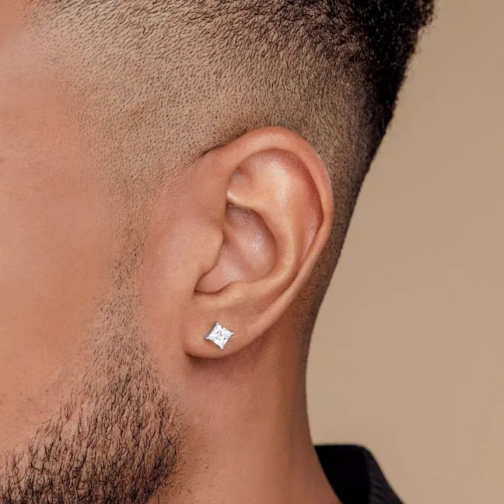 Classic%20Men's%20Earrings,%20Silver%20Square%20Stud%20Earrings%20For%20Men,%20Simple%20CZ%20Earrings,%20Men's%20Jewelry,%20Men's%20Gift,%20Gift%20For%20Boyfriend%20Husband%20Him%20-%20Image%204